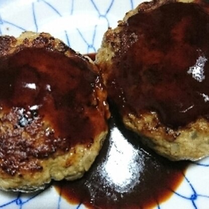 ヘルシーでおいしいハンバーグできました！！
これからもハンバーグを作るときは高野豆腐を入れようと思います！